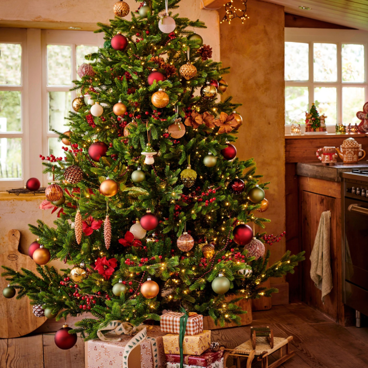 Kerstballen maken jouw kerstboom helemaal af! Kerstballen maken jouw kerstboom helemaal af!