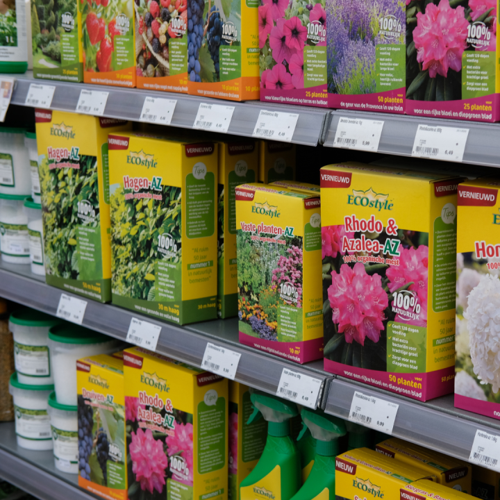 Meststoffen kopen? U doet het bij tuincentrum Schmitz in Vlodrop, nabij Roermond! Meststoffen kopen? U doet het bij tuincentrum Schmitz in Vlodrop, nabij Roermond!