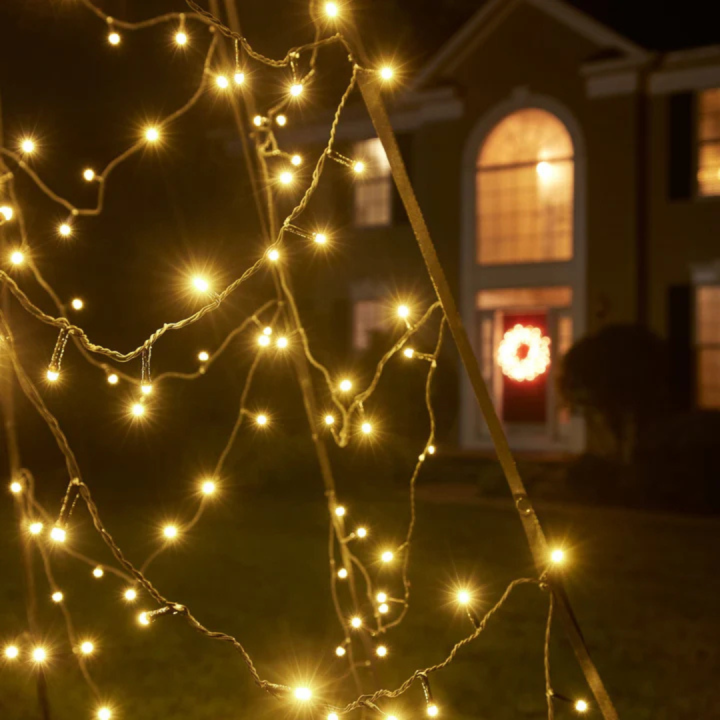 Tuincentrum Schmitz heeft een geweldig aanbod kerstverlichting van Fairybell!