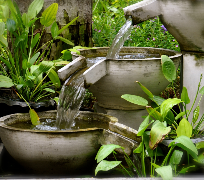 Waterornament tuin kopen? U doet het bij tuincentrum Schmitz in Vlodrop, nabij Roermond!