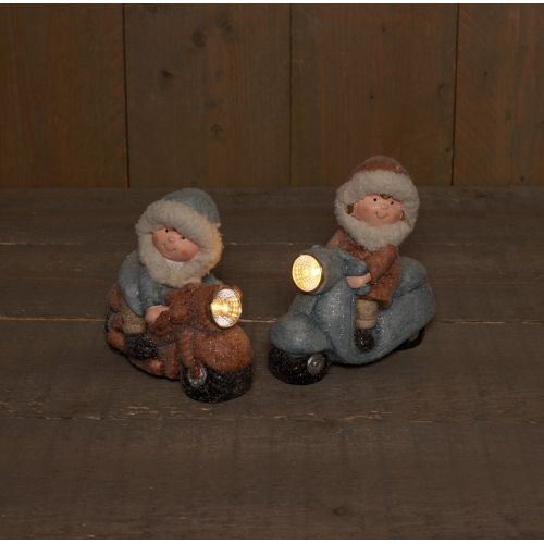 B.O.JONGEN/ MEISJE OP MOTOR 18.5X18CM 1LED
