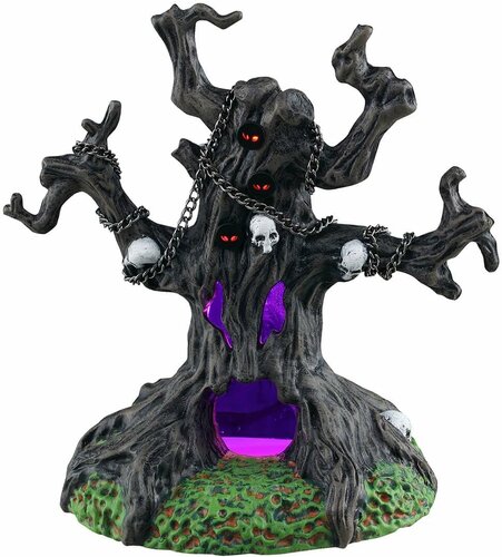Chained spooky tree