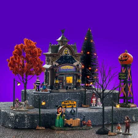 Creatures of the night pet shop kit