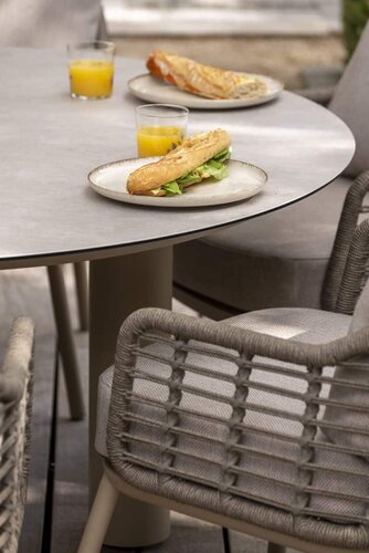 Donato low dining table 160 cm (H69) ceramic print with 3 legs latte - afbeelding 2