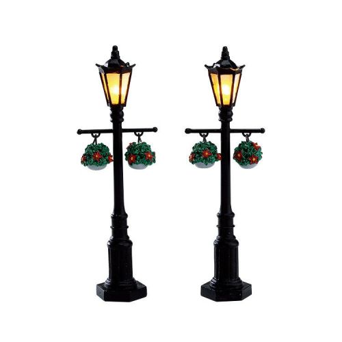 Lemax OLD ENGLISH LAMP POST, SET OF 2, B/O (4.5V)