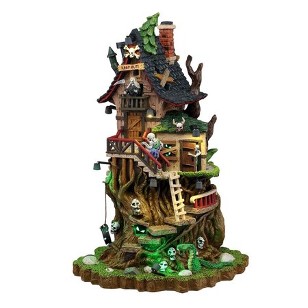 PETRIFIED FOREST TREE HOUSE